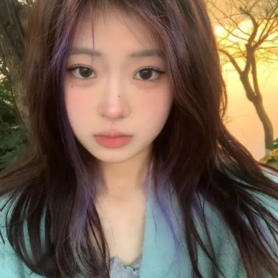女人中的陌生人 封面